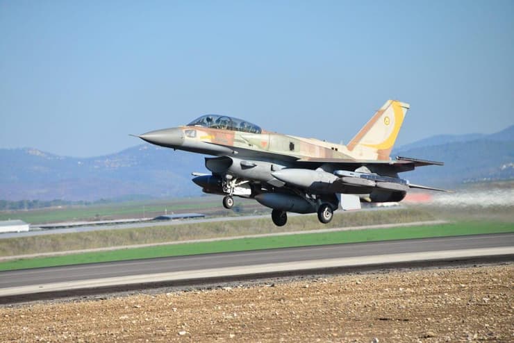 הטווחים רק הולכים וגדלים וגם כמות החימושים (צילום: רפאל) ברדים על מטוסי חיל האוויר