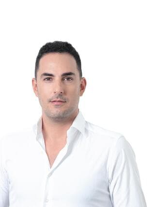 אריה קמיל 