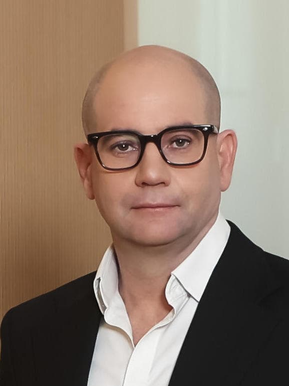 איל אפרת, ראש החטיבה הבנקאית בבנק לאומי