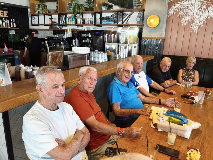 הפרלמנט של אריק כץ (צילום: אלבום פרטי) הפרלמנט של אריק כץ
