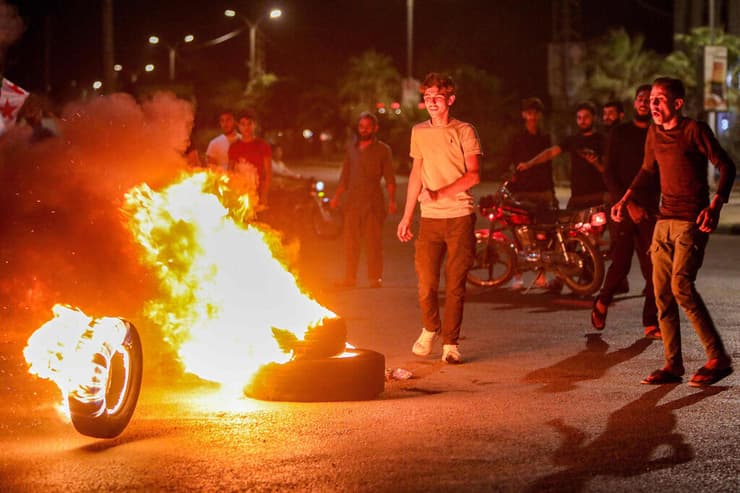 הפגנה סוריה ליד חלב בעקבות העלאת מחירי ה דלק 14 בספטמבר