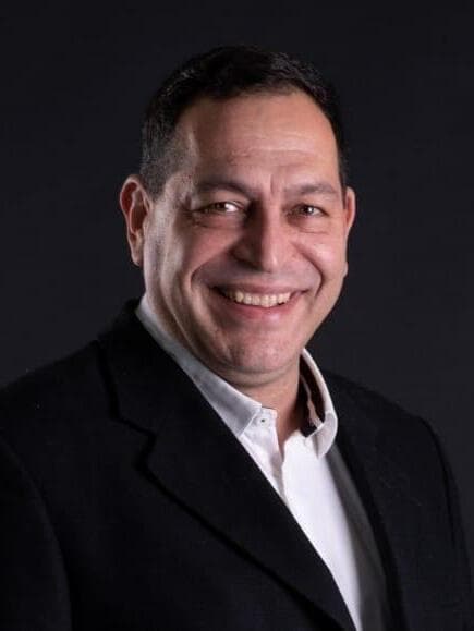 עורך הדין עומר נירהוד
