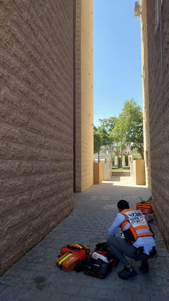 הזירה בקריית ים (צילום: דוברות איחוד והצלה) הזירה בקריית ים