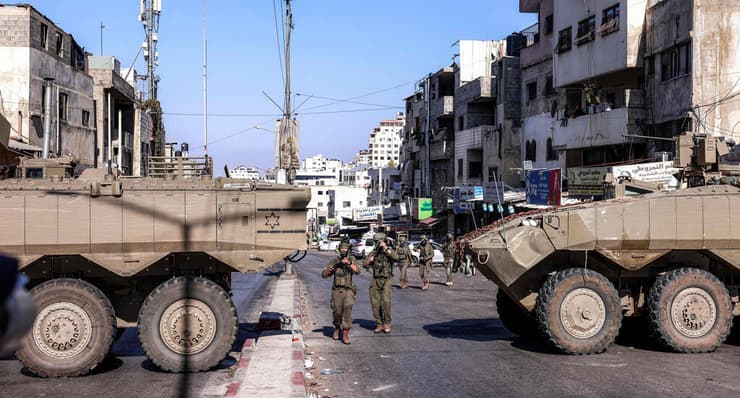 נערכים לחגים: שיירות ארוכות של נג"משים בשכם