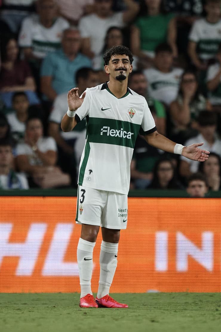 "הגיבור השקט של המשחק". רביבו (צילום: Francisco Macia/Getty Images) רביבו