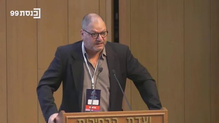 "בקשה פשיסטית", עופר כסיף (צילום: ערוץ הכנסת) עופר כסיף
