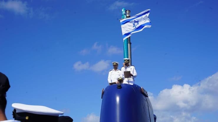 הצוללת תהפוך למבצעית חודשיים לאחר הגעתה (צילום: דובר צה"ל) הגעת צוללת שישית אח"י דרקון