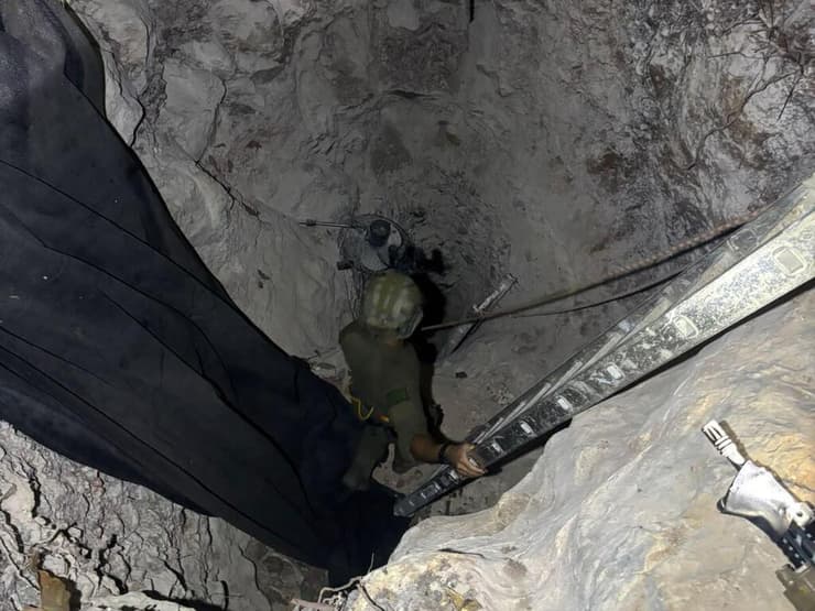 אחד הפירים שאותרו אתמול בקלקיליה (צילום: דובר צה"ל) במבצע לאיתור אמצעי לחימה: כוחות הביטחון איתרו שני פירים ושללו את החשד למנהרה