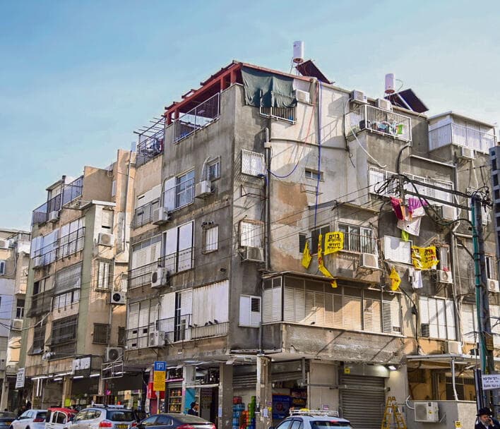 בני־ברק. מי שמשלם את חשבון החשמל זו העירייה, אבל מי שמשלם את תקציבה של עירייה שנתונה בגירעון זה אתם (יאיר שגיא) בני־ברק. מי שמשלם את חשבון החשמל זו העירייה, אבל מי שמשלם את תקציבה של עירייה שנתונה בגירעון זה אתם