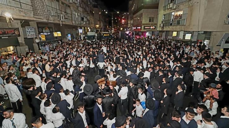 צילום: יצחק ורדי תהלוכה לכבוד 160 עריקים בבני ברק