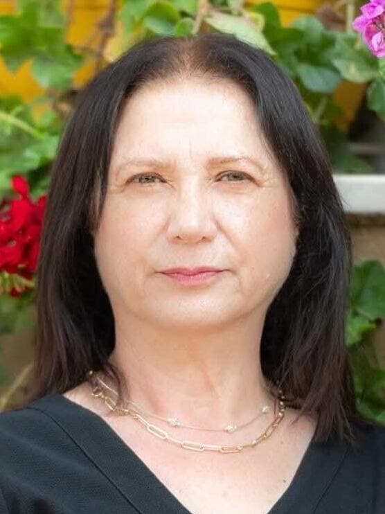סמירה עזאם חברת מועצת עוספיה