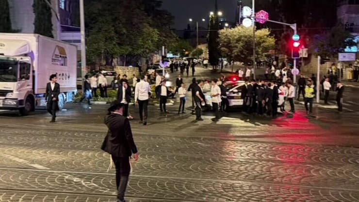 צילום: שימוש לפי סעיף 27א' בחוק זכויות יוצרים הפרות סדר של חרדים בירושלים