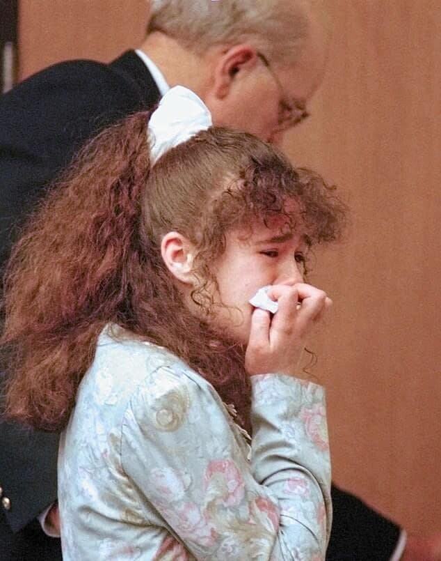 ארה"ב טנסי קריסטה פייק נידונה למוות הוצאה להורג ראשונה של אישה במדינה אחרי 200 שנה
