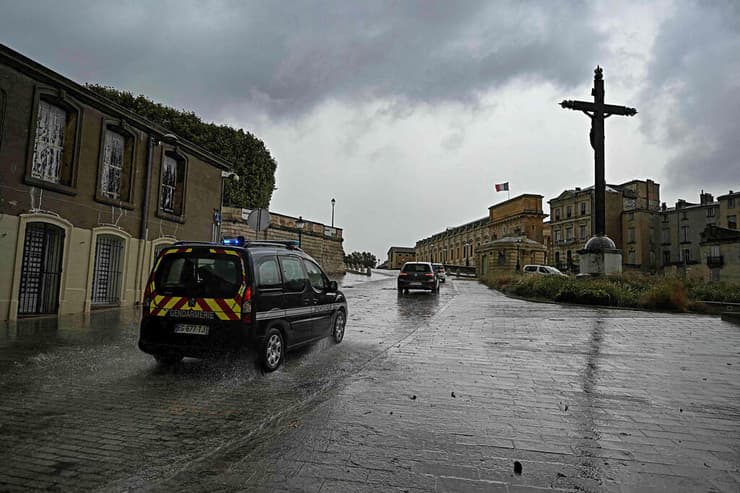 גשם במונפליה שבצרפת (צילום: AP Photo/Sakchai Lalit) תאילנד