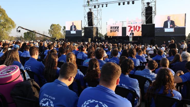 צילום: זיו ברק עצרת זיכרון ל 7.10 של התנועה הקיבוצית ביער חרבות ברזל