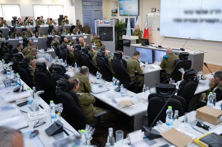 הנגדת ו' מרצה בכנסת הפקת הלקחים (צילום: דובר צה"ל) כנס הצגת לקחי ה-7 באוקטובר והטמעתם