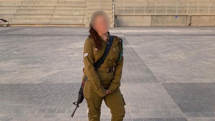 "אין הרבה דברים חשובים יותר מללמד אנשים איך להציל חיים". דקל גורן (צילום: דובר צה"ל) דקל גורן