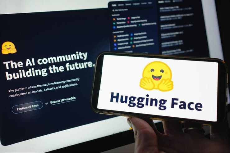 חברת Hugging Face (shutterstock) shutterstock