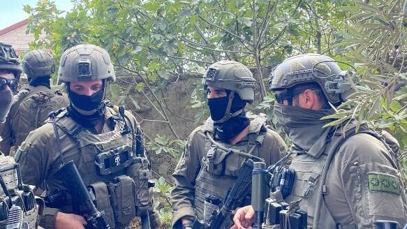 טענות לא מאומתות על עינויים ואונס. חיילי צה"ל בפעילות ביו"ש (צילום: דובר צה"ל ) הריסת בית המחבל ופעילות כוחות חטיבת מנשה