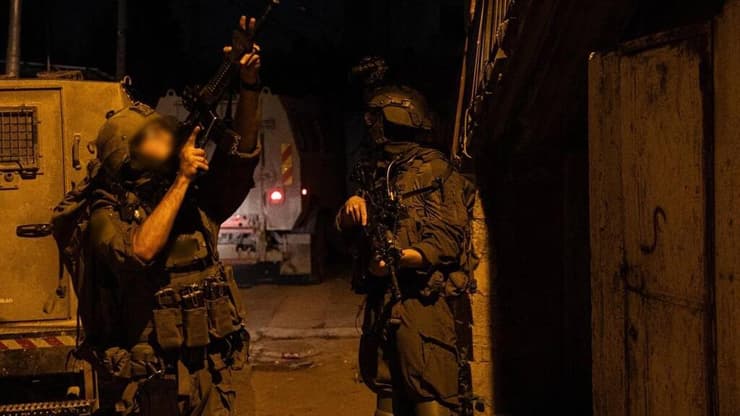 "הלוחמים יודעים על מה הם מגינים" (צילום: דובר צה"ל) מבצע לילי חטיבתי של צה"ל בשכם