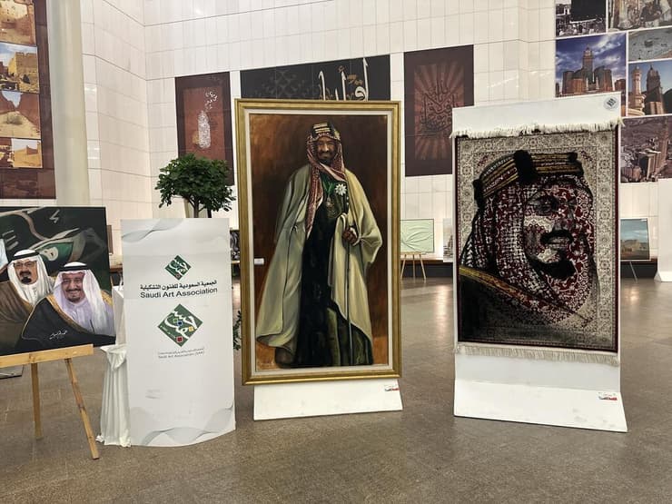 גלריה בריאד. בית המלוכה מככב (צילום: אדם ג'אנו) גלריה בריאד. בית המלוכה מככב