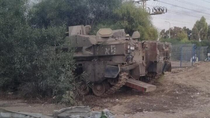 "המשפחות מבקשות כל פיסת מידע" (צילום: אלישע בן קימון) מנת"ק