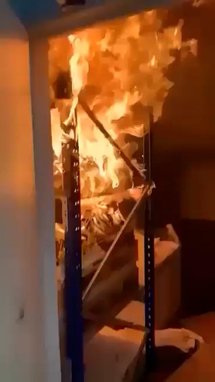 מחאת תלמידים צרפת התפרעות ביזה ב תיכון ב לורמון באזור בורדו