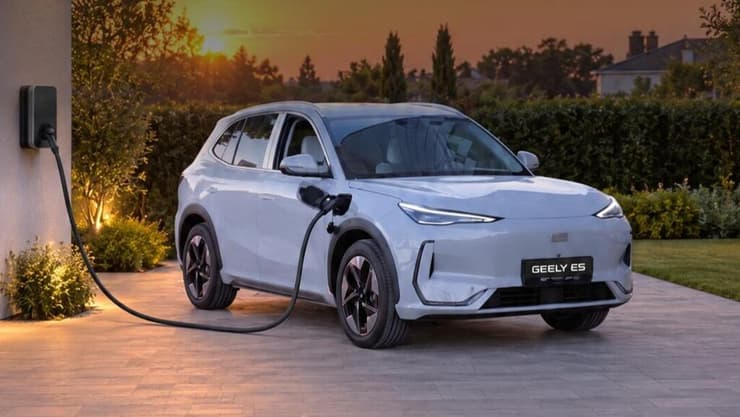 GEELY E5 (צילום: יח"צ) GEELY E5