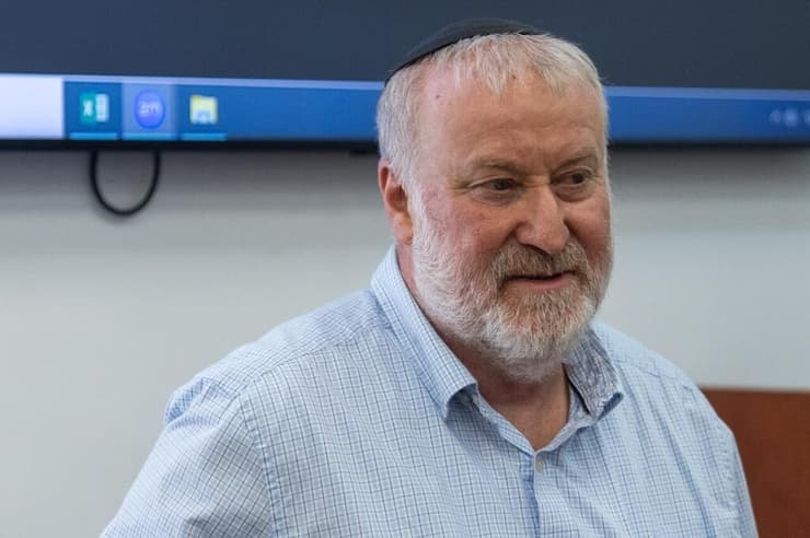 מנדלבליט בבית המשפט, הבוקר. "בוודאי שנעשו דברים פסולים ביחס לעדי המדינה" (צילום: חיים גולדברג/פלאש90) אביחי מנדלבליט