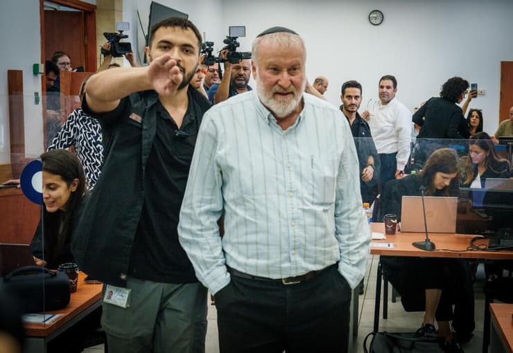 עדות מנדלבליט (צילום: שלו שלום) עדות מנדלבליט