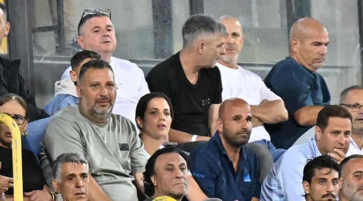 בעלי ראשל"צ החדשים, דודו ונטלי וטורי (ראובן שוורץ) בעלי ראשל"צ החדשים, דודו ונטלי וטורי