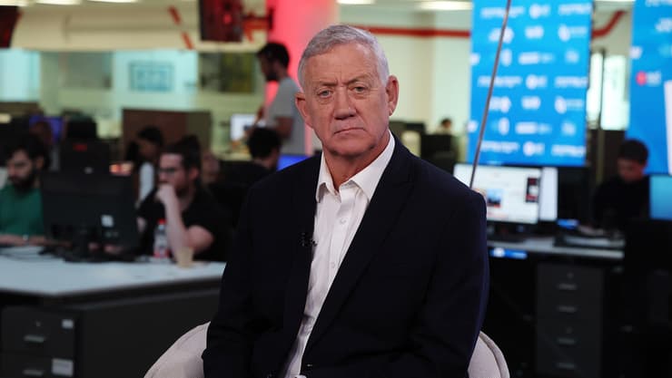 גנץ בוועידת "האנשים של המדינה" של ynet ו"ידיעות אחרונות" (צילום: יריב כץ) ועידת "האנשים של המדינה"