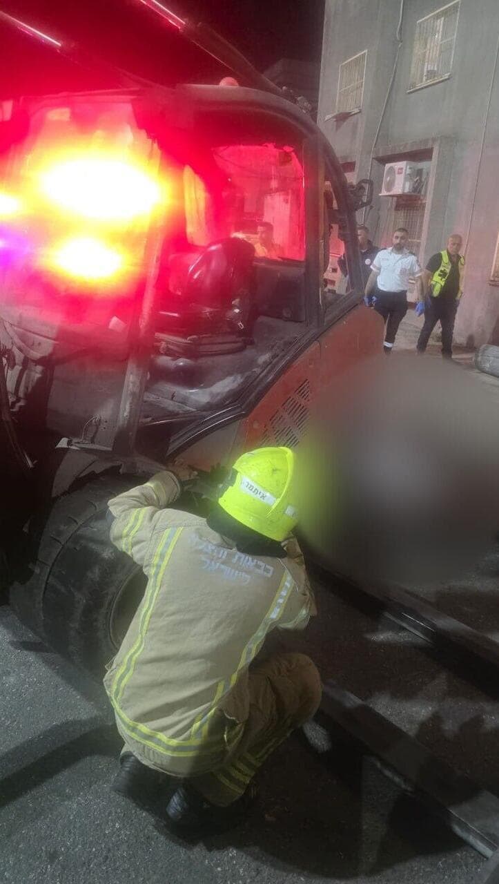 אדם נלכד מתחת למלגזה במפעל בבועיינה נוג׳ידאת ונהרג