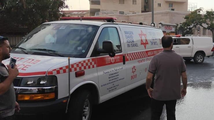 צילום: תיעוד מבצעי מד"א ילד פצוע בשריפה בביתר עילית