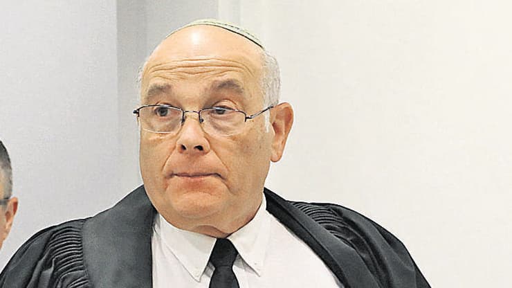 נציב התלונות על התביעה, מנחם פינקלשטיין (צילום: שאול גולן) נציב התלונות על התביעה, מנחם פינקלשטיין