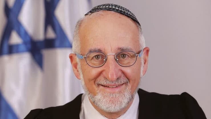 נציב התלונות על השופטים, אשר קולה (צילום: אתר הרשות השופטת) נציב התלונות על השופטים, אשר קולה