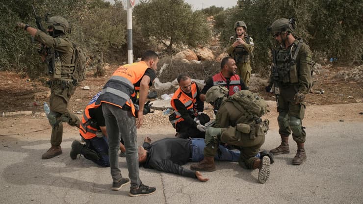 אבו פאלח (צילום: AP Photo/Leo Correa) אבו פאלח