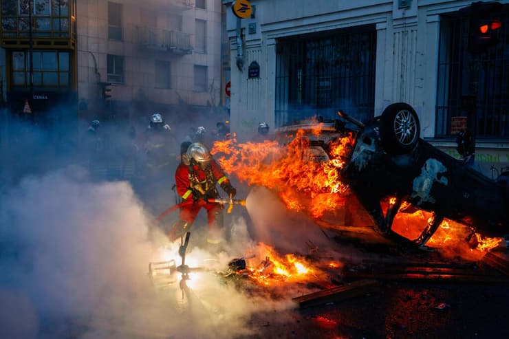 צילום: DIMITAR DILKOFF / AFP מהומות בצרפת