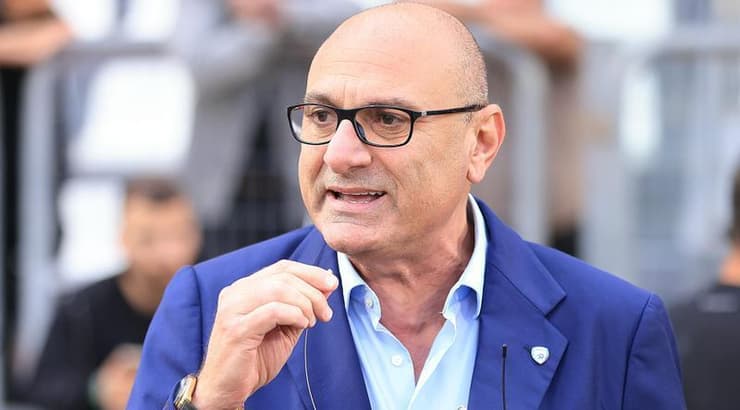 שינו זוארץ נואם (חג'אג' רחאל) שינו זוארץ נואם