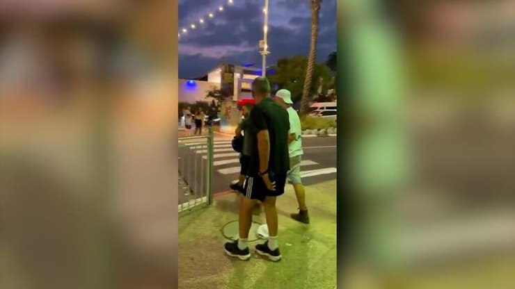 צעיר תקף באלימות פעילים פוליטיים בשוהם