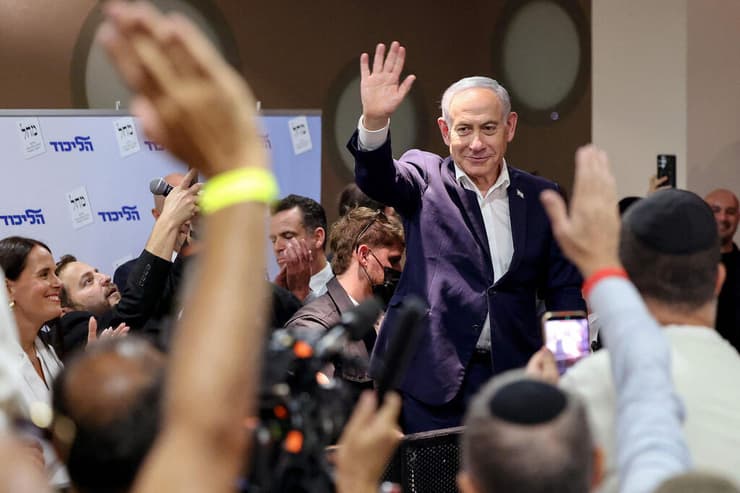 נתניהו בקמפיין בחירות, השבוע (צילום: JACK GUEZ / AFP) בנימין נתניהו קמפיין בחירות בנתניה