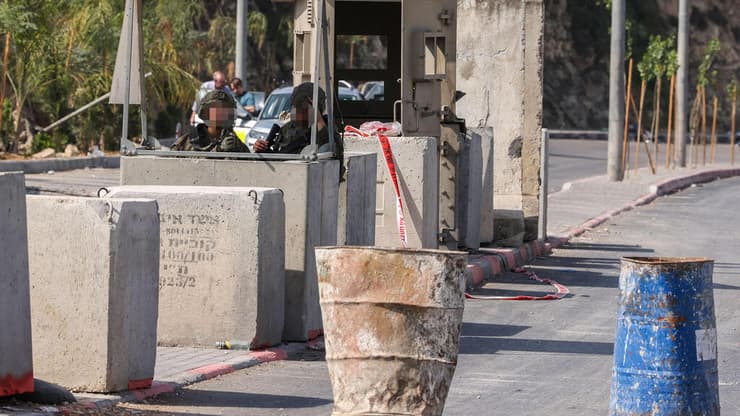 הישגים מבצעיים דלים. כוחות צה"ל בחברון (צילום: HAZEM BADER / AFP) חברון