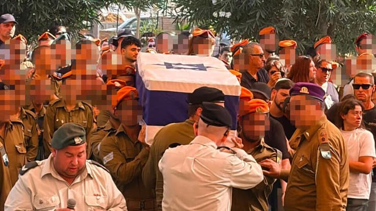 הלווייתו של רון יונתן רויטמן ז"ל (צילום: גדי קבלו ) הלווייתו של סמ"ר רון יונתן רויטמן ז"ל