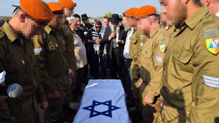 הלווייתו של סמל יובל שי סוילם ז"ל (צילום: יריב כץ) הלוויה של יובל שי סוילם ז"ל