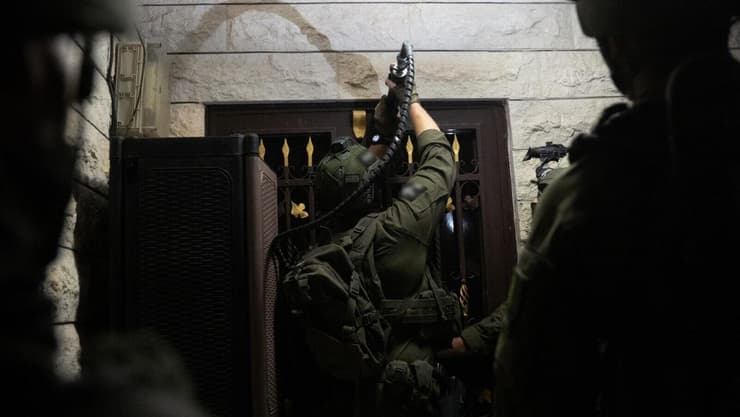 פעילות כוחות צה"ל לאיטום בתי המחבלים מהפיגוע בחברון