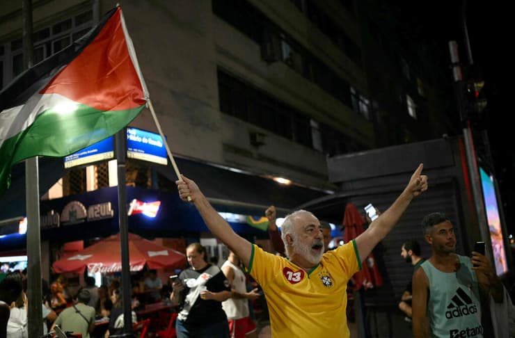 תומכי לולה חוגגים את הניצחון בבחירות בברזיל