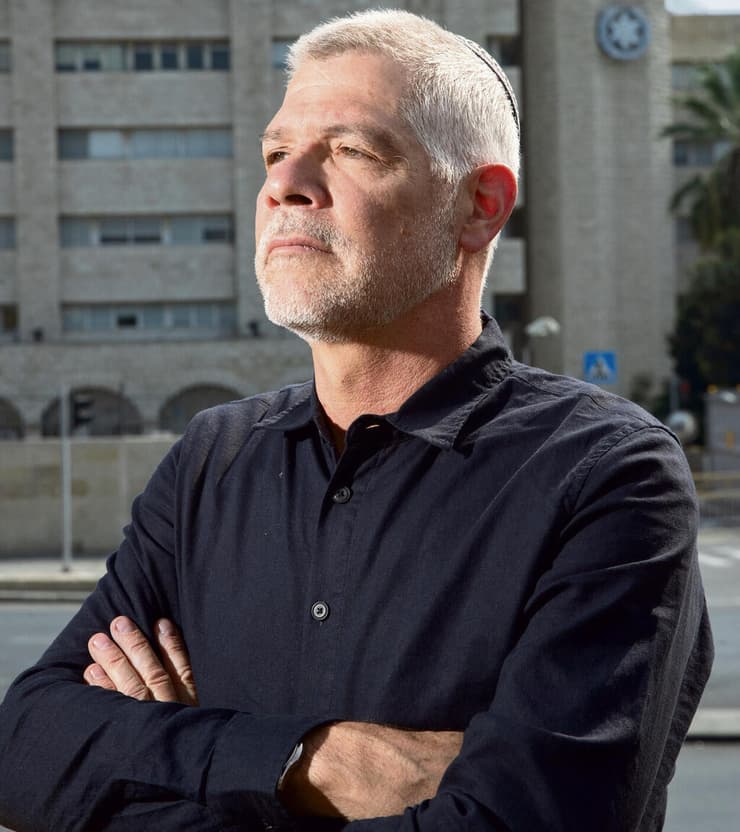תנ"צ (בדימוס) כהנא. "המשטרה תהיה המחסום מפני חורבן הבית השלישי" (אלכס קולומויסקי) תנ"צ (בדימוס) כהנא. "המשטרה תהיה המחסום מפני חורבן הבית השלישי"
