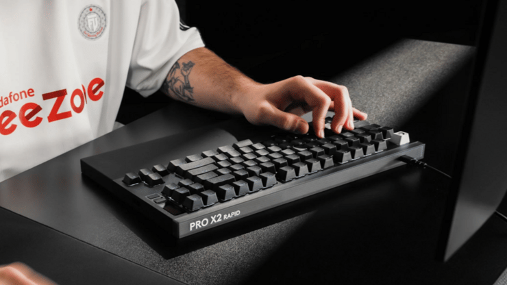 המקלדת PRO X2 RAPID (לוג'יטק) המקלדת PRO X2 RAPID
