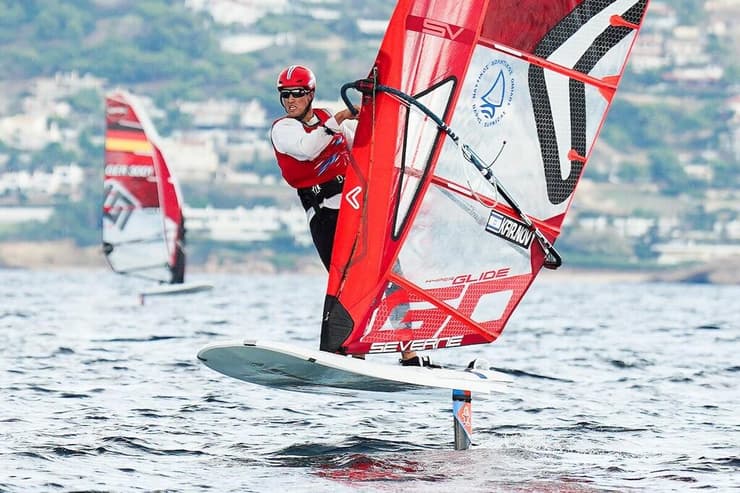 מדליה יוקרתית. נוב (צילום: sailing energy) כפיר נוב