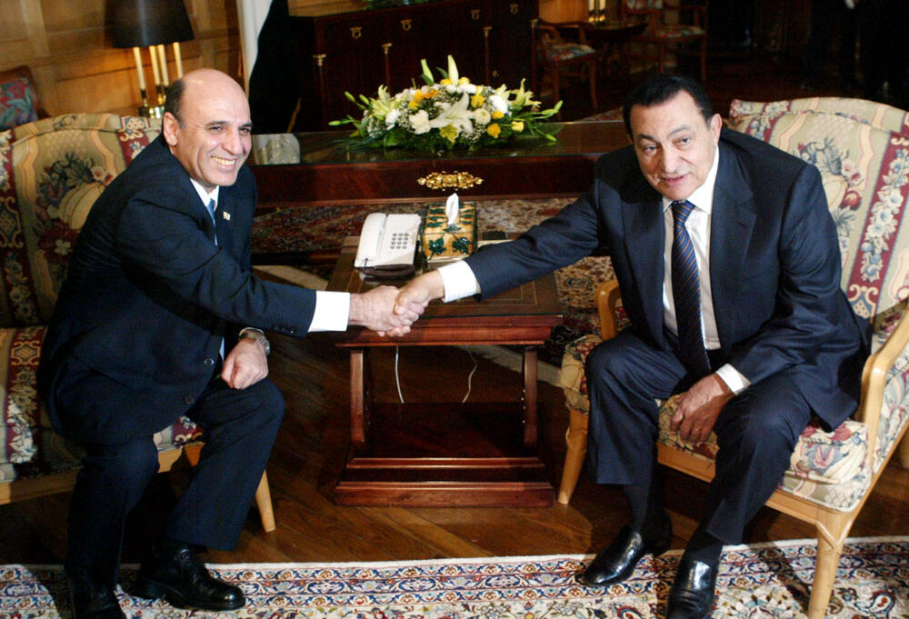 Defense Minister Shaul Mofaz and Egyptian President Hosni Mubarak 